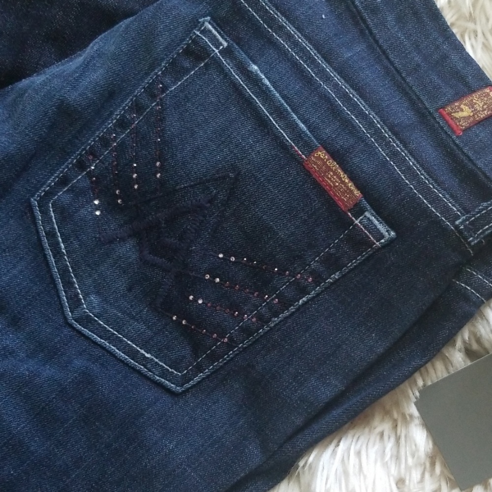 7 For All Mankind - Picture 2 of 5